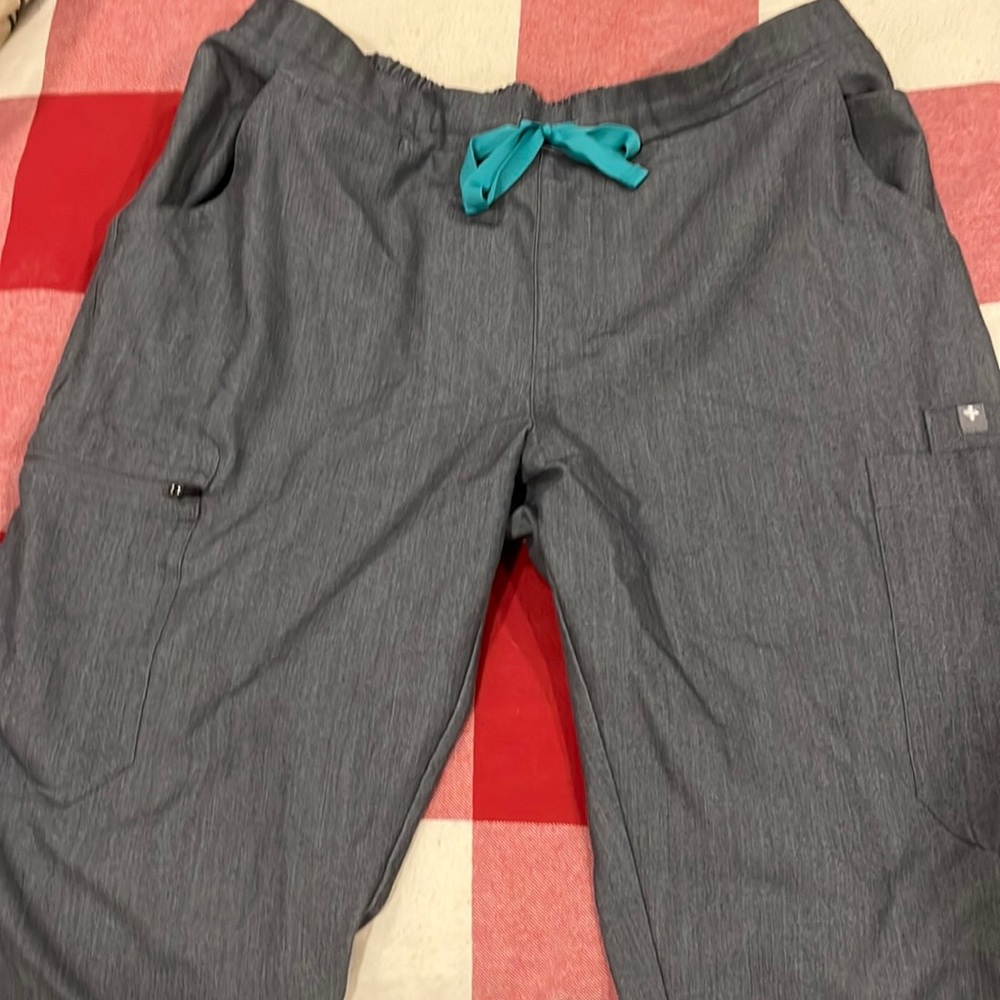 Figs scrub pants